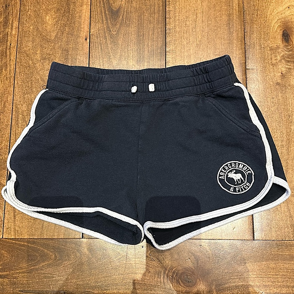 Abercrombie kid shorts size 13/14 navy blue